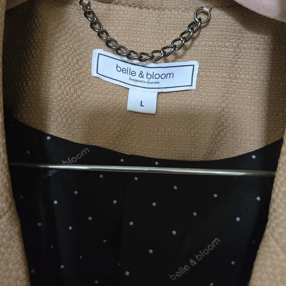 belle & bloom Blazer - Picture 3 of 13